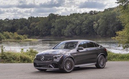 2020 Mercedes-AMG GLC 63 S Coupe (US-Spec) Front Three-Quarter Wallpapers 450x275 (20)