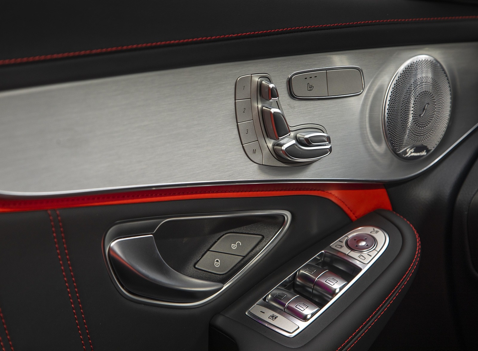 2020 Mercedes-AMG GLC 63 S Coupe (US-Spec) Interior Detail Wallpapers #68 of 90