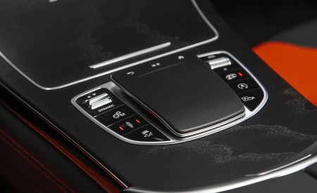 2020 Mercedes-AMG GLC 63 S Coupe (US-Spec) Interior Detail Wallpapers 450x275 (63)