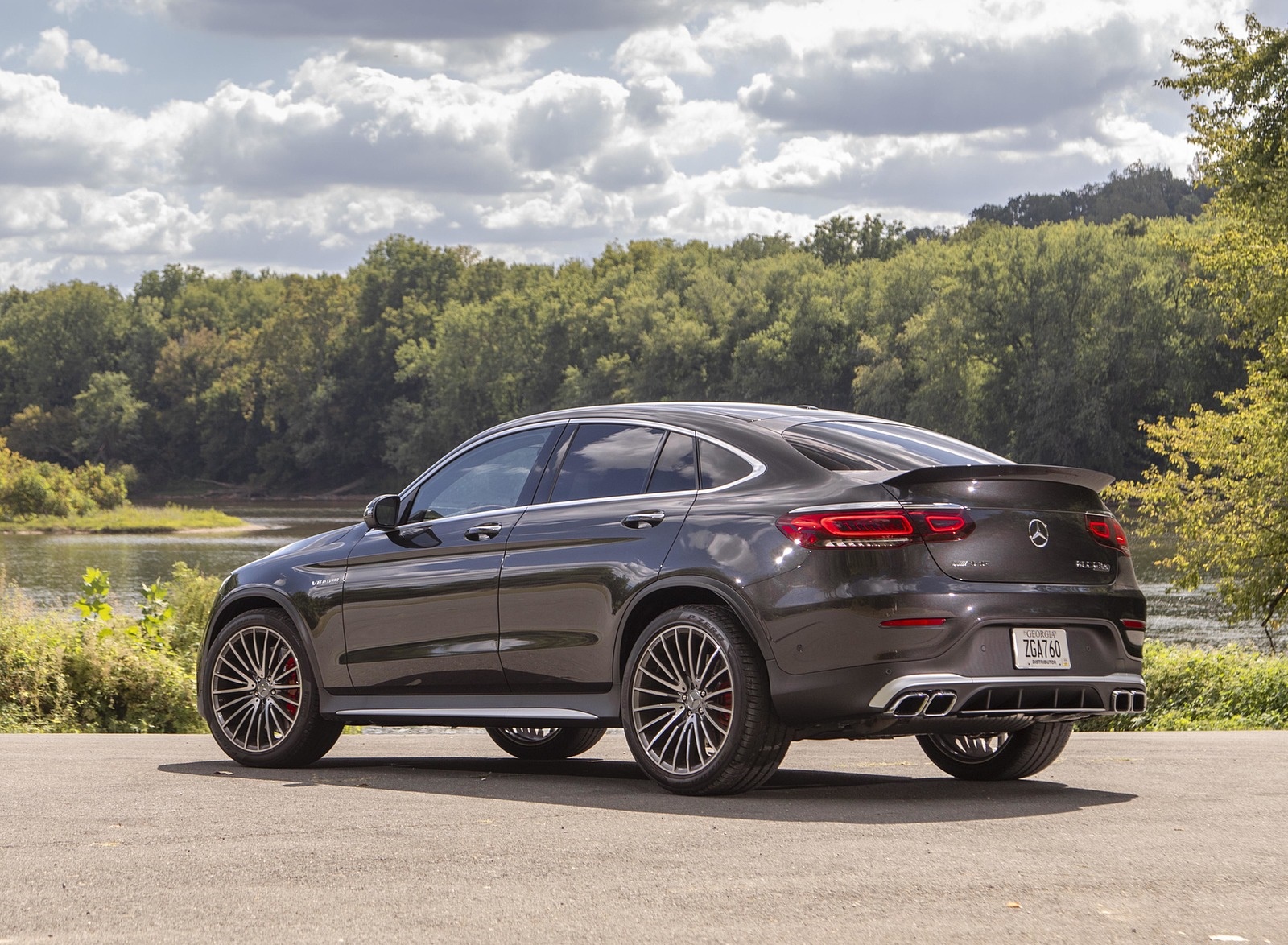 2020 Mercedes-AMG GLC 63 S Coupe (US-Spec) Rear Three-Quarter Wallpapers #25 of 90