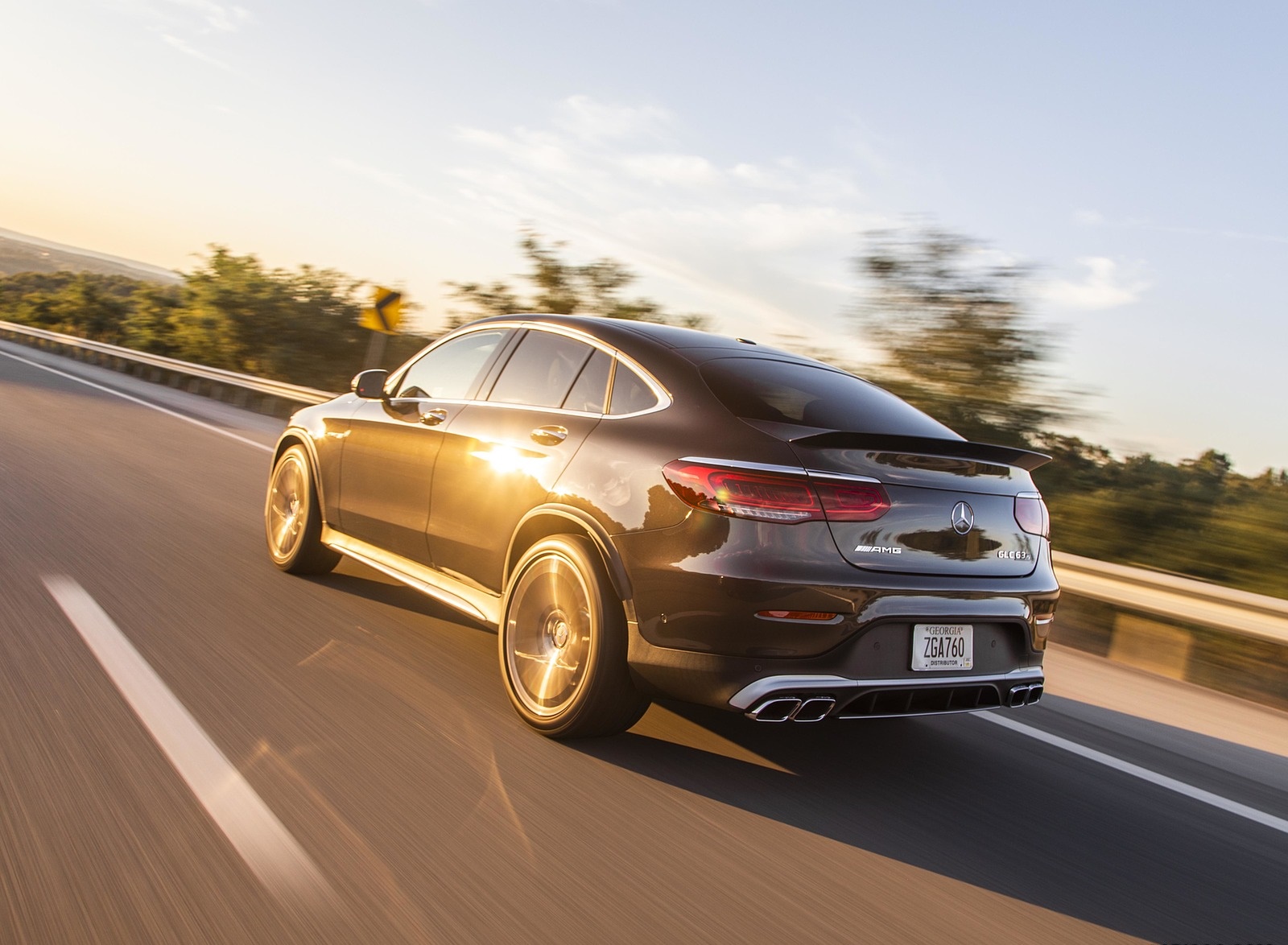 2020 Mercedes-AMG GLC 63 S Coupe (US-Spec) Rear Three-Quarter Wallpapers (9)