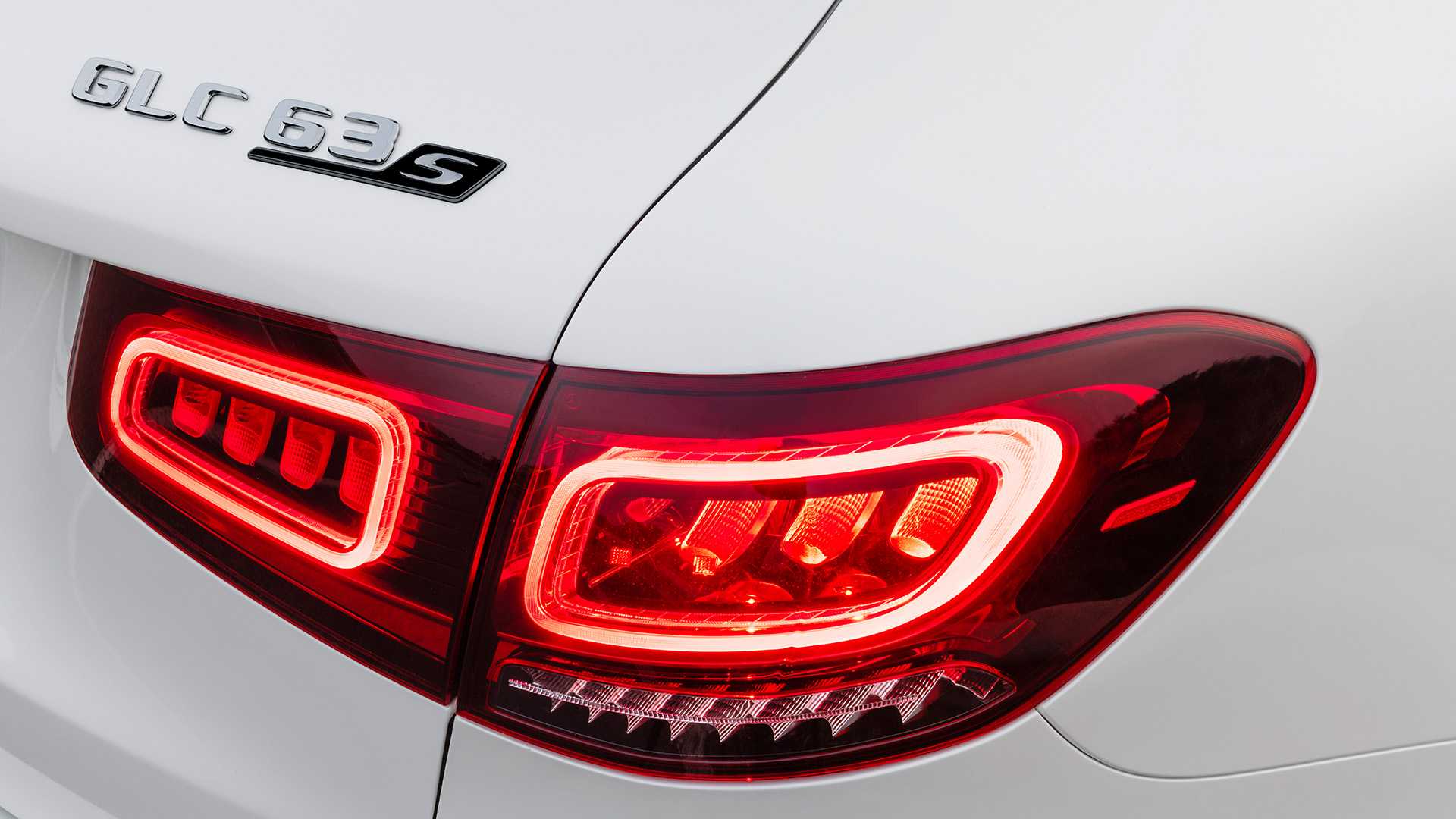 2020 Mercedes-AMG GLC 63 Tail Light Wallpapers #96 of 102