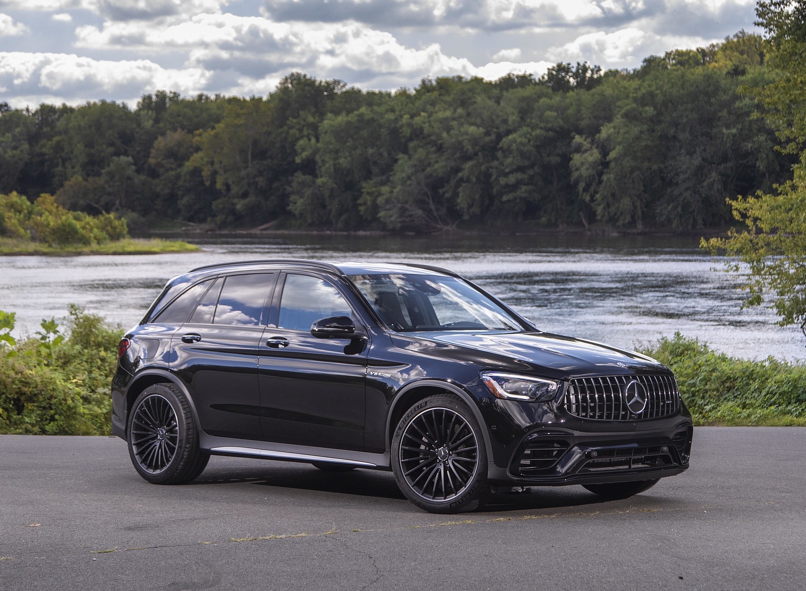 2020 Mercedes-AMG GLC 63 (US-Spec) Front Three-Quarter Wallpapers #18 of 102