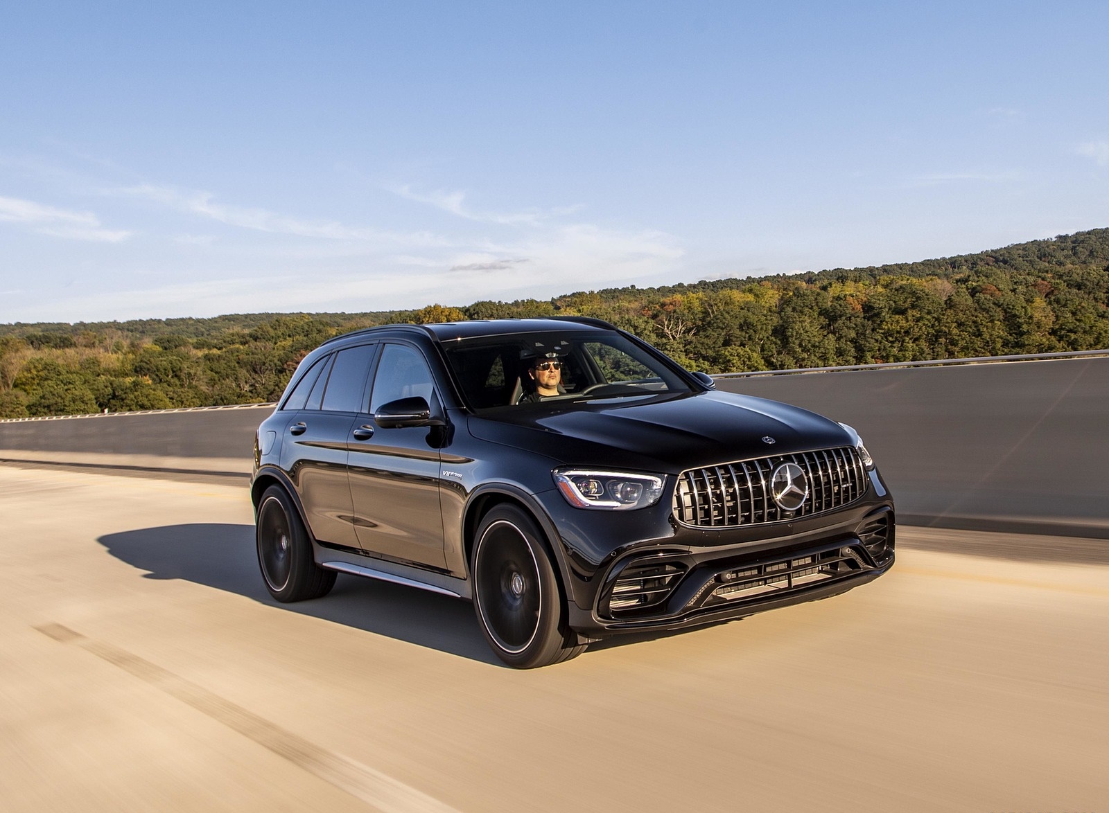 2020 Mercedes-AMG GLC 63 (US-Spec) Front Three-Quarter Wallpapers (2)