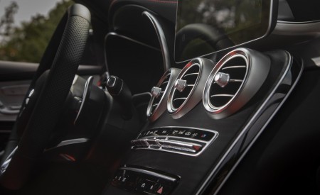 2020 Mercedes-AMG GLC 63 (US-Spec) Interior Detail Wallpapers 450x275 (55)
