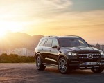 2020 Mercedes-Benz GLS AMG Line (Color: Designo Selenite Grey Metallic) Front Three-Quarter Wallpapers 150x120 (39)