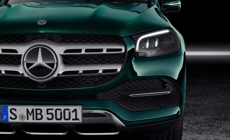 2020 Mercedes-Benz GLS (Color: Emerald Green) Grill Wallpapers 450x275 (83)
