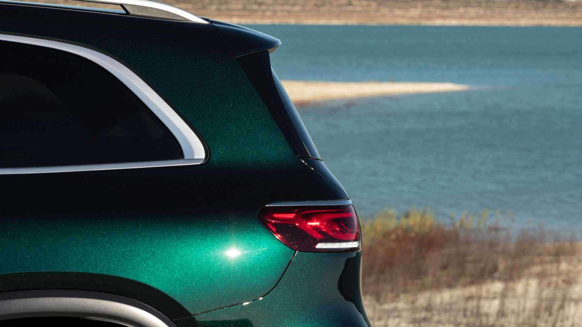 2020 Mercedes-Benz GLS (Color: Emerald Green) Tail Light Wallpapers #70 of 95