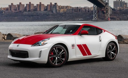 2020 Nissan 370Z 50th Anniversary Edition Front Three-Quarter Wallpapers 450x275 (5)