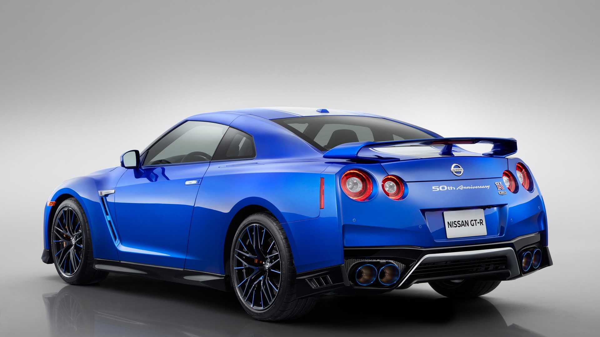 2020 Nissan GT-R 50th Anniversary Edition Rear Three-Quarter Wallpapers #41 of 50