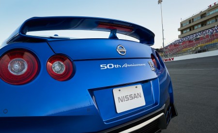 2020 Nissan GT-R 50th Anniversary Edition Spoiler Wallpapers 450x275 (18)