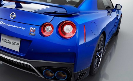 2020 Nissan GT-R 50th Anniversary Edition Tail Light Wallpapers 450x275 (44)