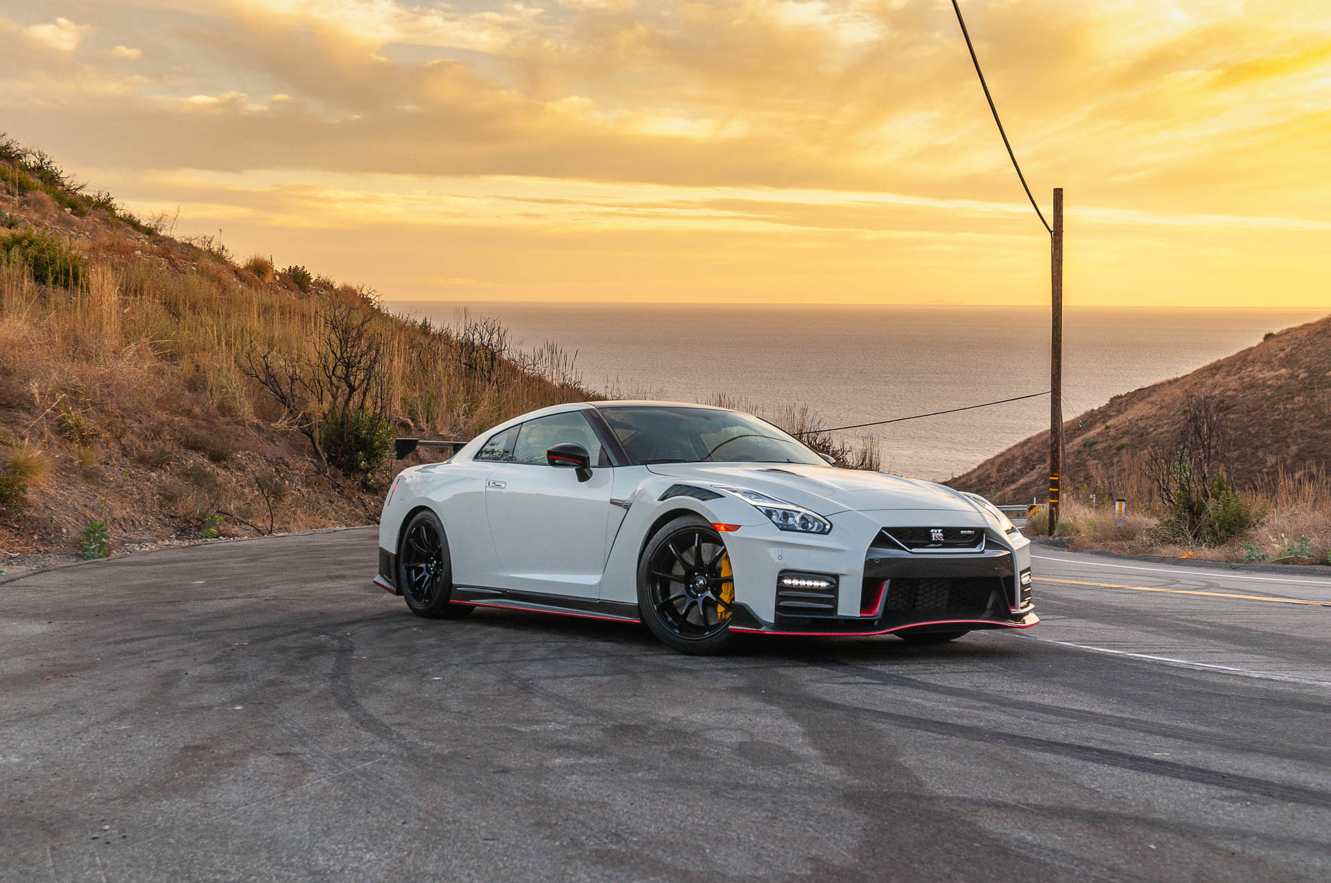 2020 Nissan GT-R NISMO Front Three-Quarter Wallpapers #98 of 118