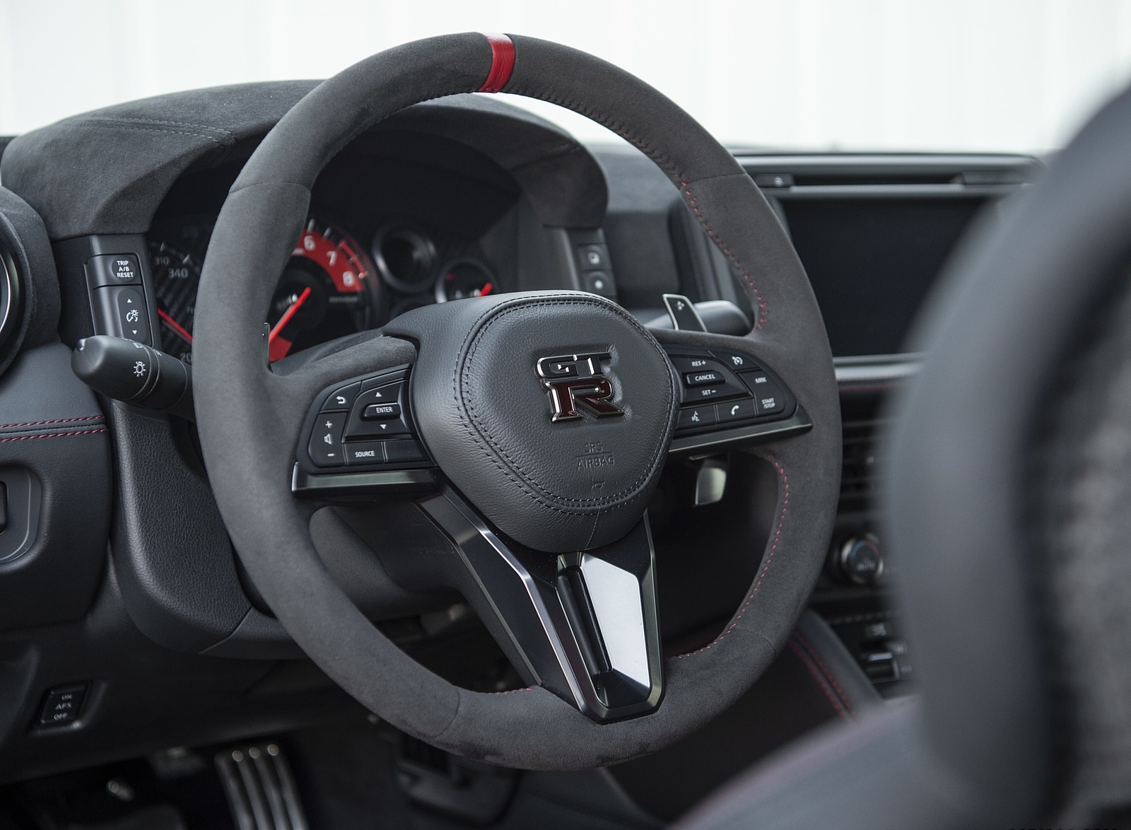 2020 Nissan GT-R NISMO Interior Steering Wheel Wallpapers #55 of 118