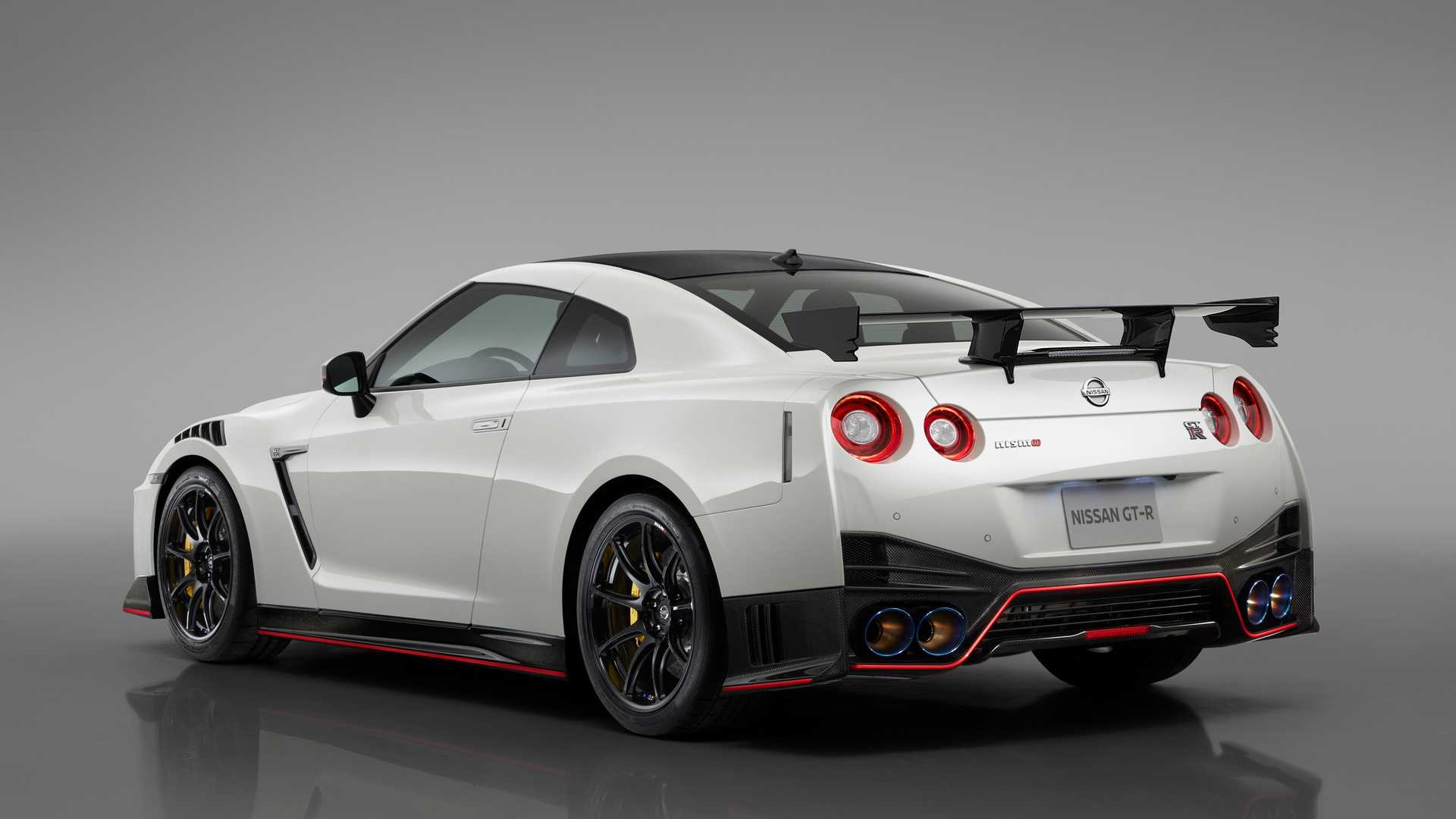 2020 Nissan GT-R NISMO Rear Three-Quarter Wallpapers #85 of 118