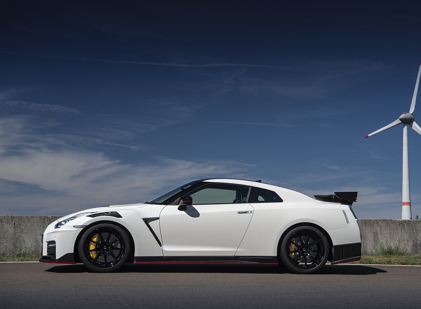 2020 Nissan GT-R NISMO Side Wallpapers #35 of 118
