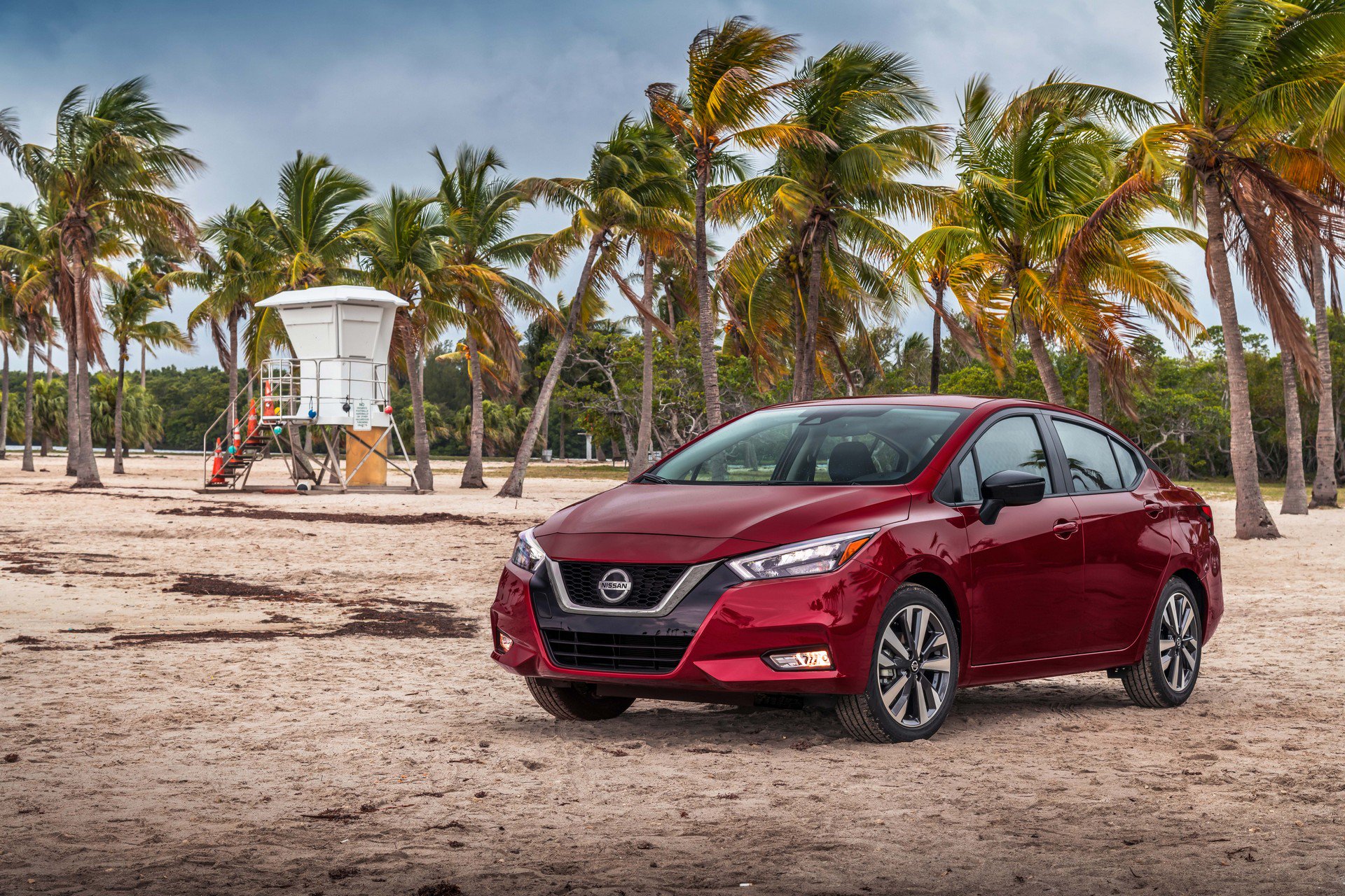 2020 Nissan Versa Front Three-Quarter Wallpapers #46 of 82