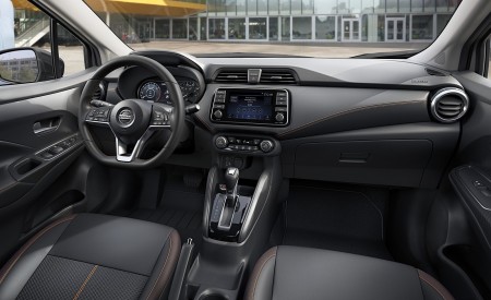 2020 Nissan Versa Interior Cockpit Wallpapers 450x275 (26)