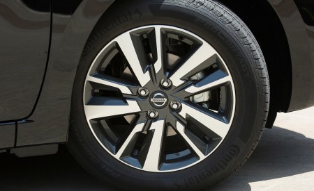 2020 Nissan Versa Wheel Wallpapers 450x275 (31)