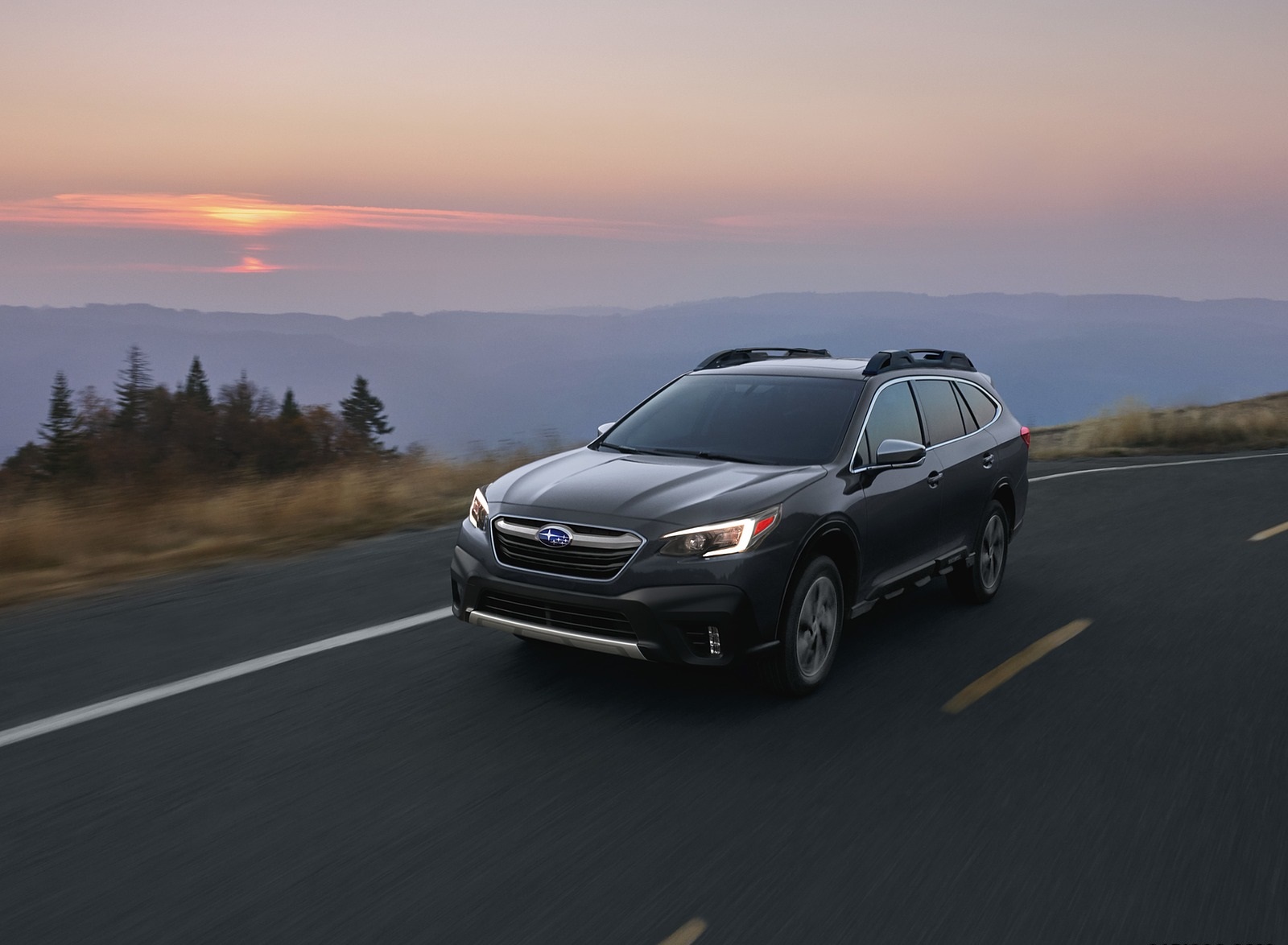 2020 Subaru Outback Front Three-Quarter Wallpapers #1 of 23