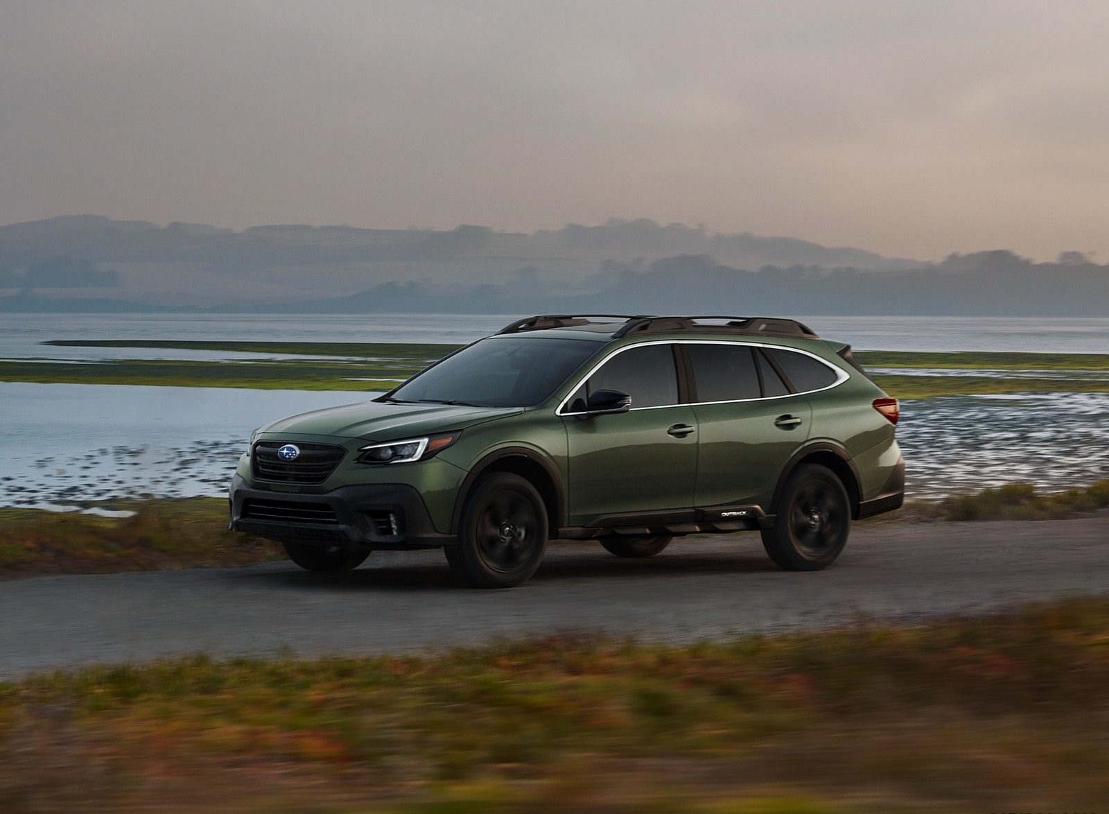 2020 Subaru Outback Front Three-Quarter Wallpapers #4 of 23