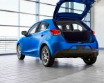 2020 Toyota Yaris Hatchback Trunk Wallpapers 150x120 (4)