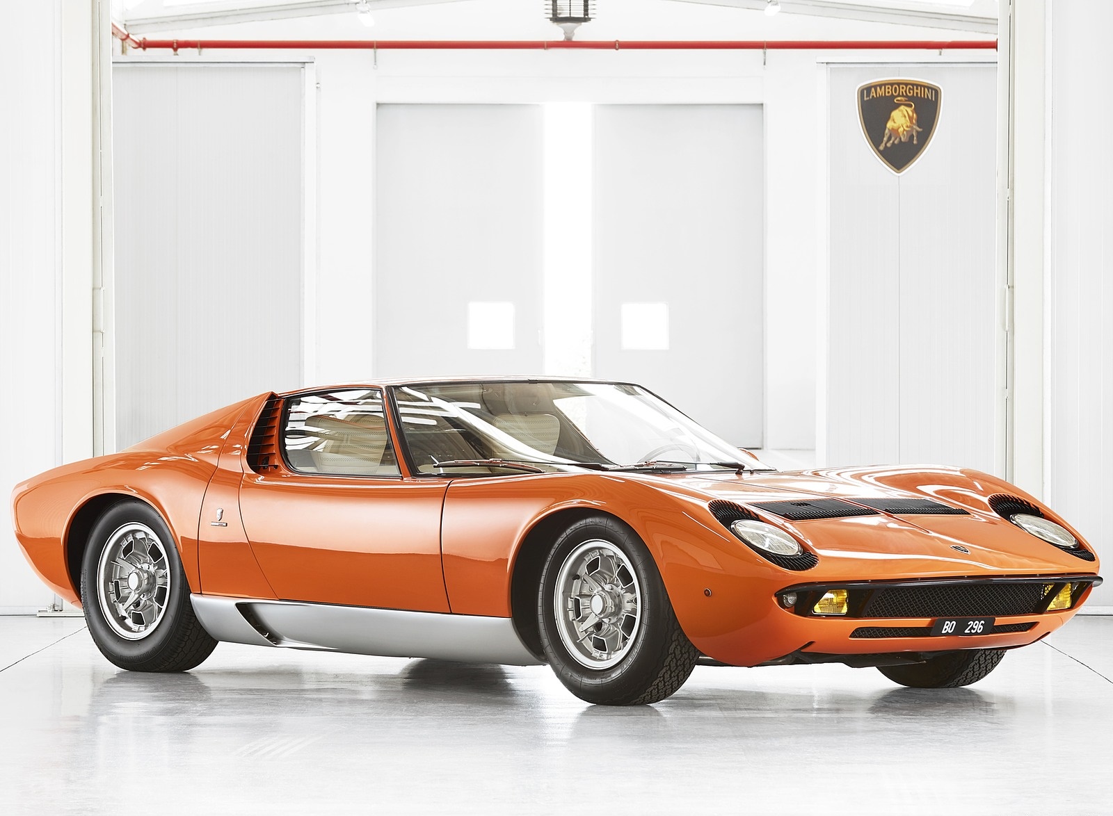 1969 Lamborghini Miura P400 Front Three-Quarter Wallpapers #1 of 8