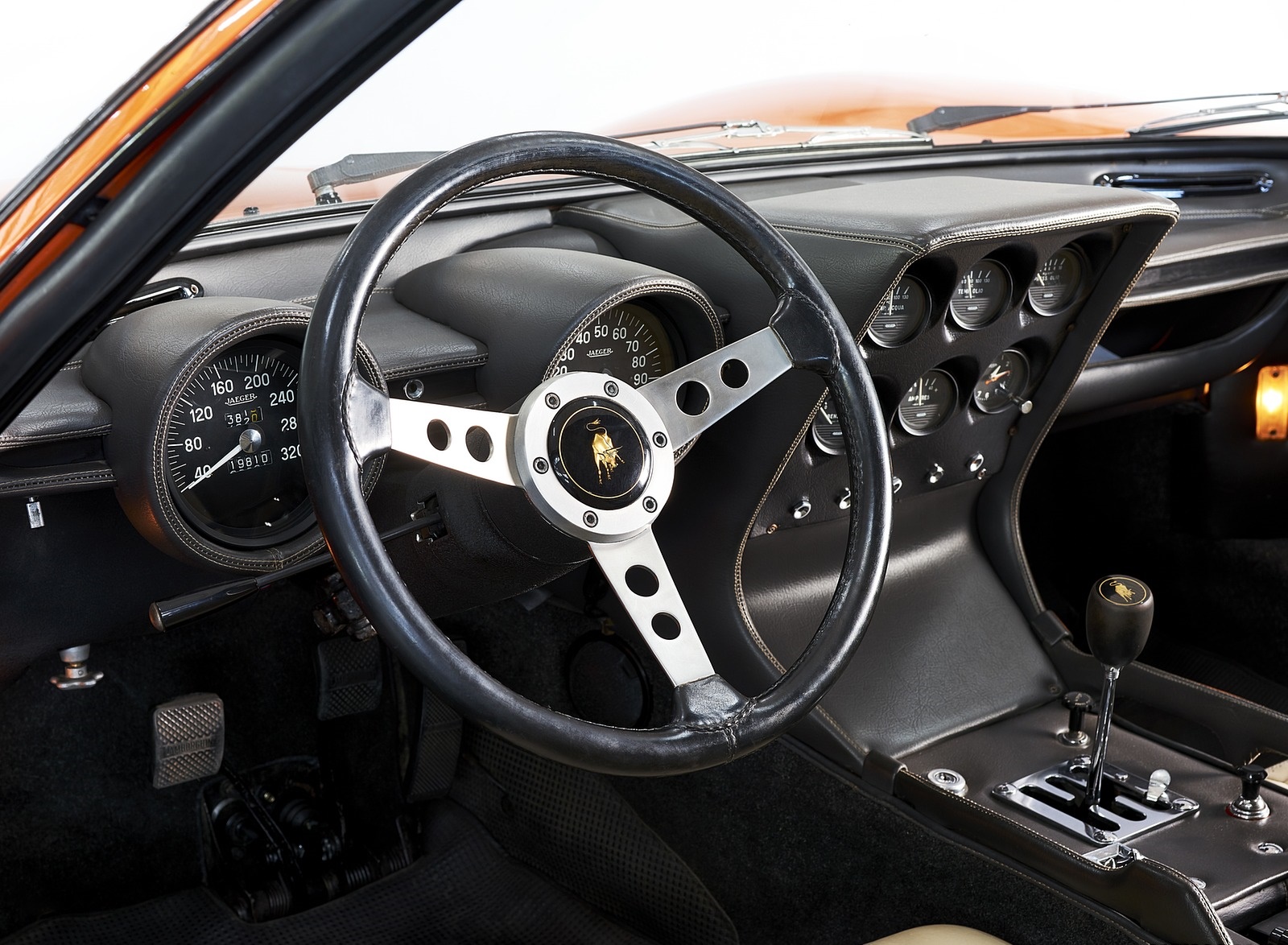 1969 Lamborghini Miura P400 Interior Wallpapers #8 of 8