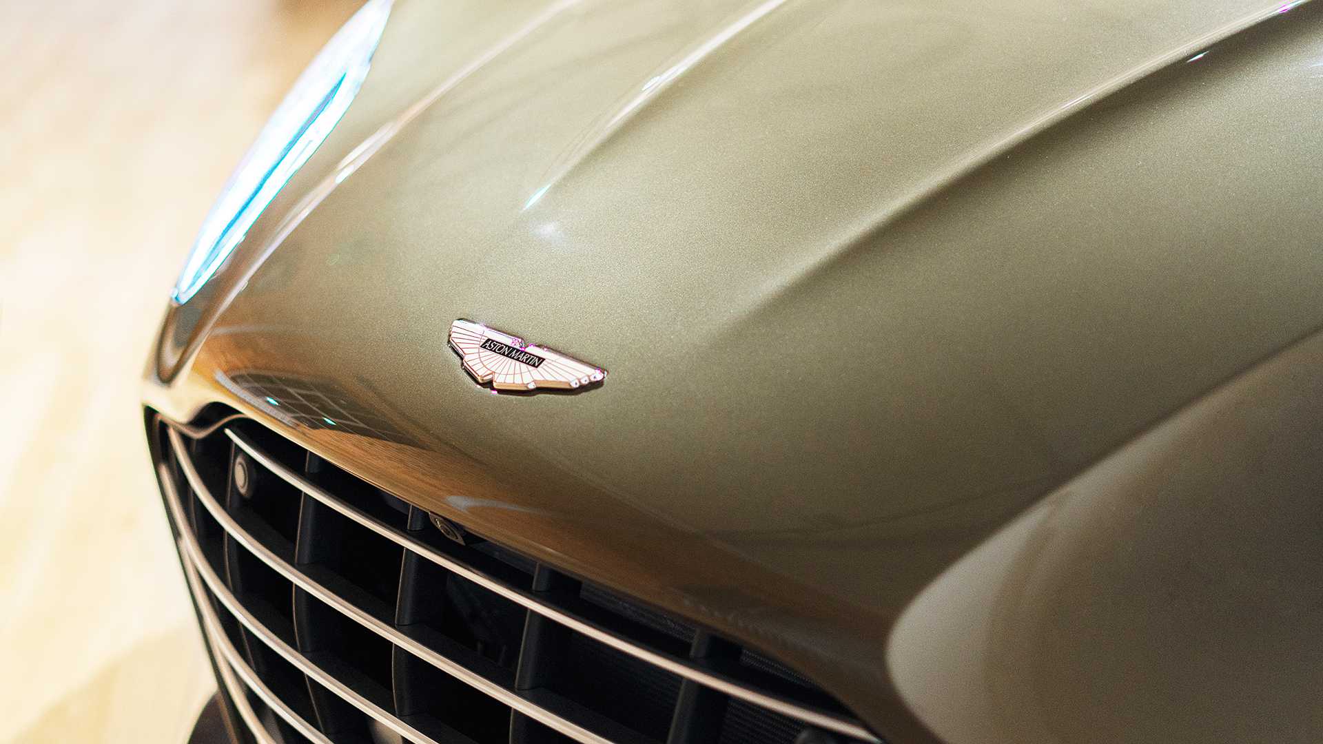 2019 Aston Martin DBS Superleggera On Her Majesty's Secret Service Detail Wallpapers (9)