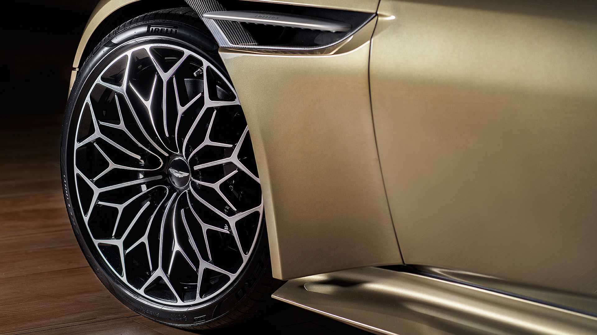 2019 Aston Martin DBS Superleggera On Her Majesty's Secret Service Wheel Wallpapers (8)