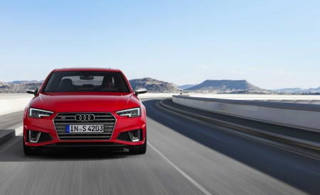 2019 Audi S4 Sedan TDI (Color: Misano Red) Front Wallpapers 450x275 (26)
