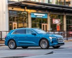 2019 Audi e-tron (US-Spec) Front Three-Quarter Wallpapers 150x120 (14)