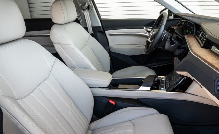 2019 Audi e-tron (US-Spec) Interior Front Seats Wallpapers 450x275 (51)