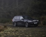 2019 BMW X7 30d (UK-Spec) Front Three-Quarter Wallpapers 150x120 (74)