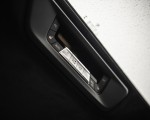 2019 BMW X7 M50d (UK-Spec) Interior Detail Wallpapers 150x120 (37)