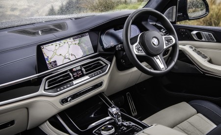 2019 BMW X7 M50d (UK-Spec) Interior Wallpapers 450x275 (43)