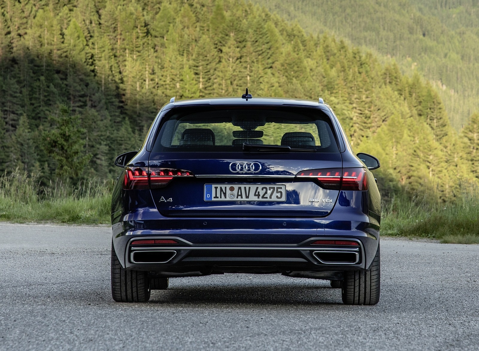 2020 Audi A4 Avant (Color: Navarra Blue) Rear Wallpapers #43 of 61