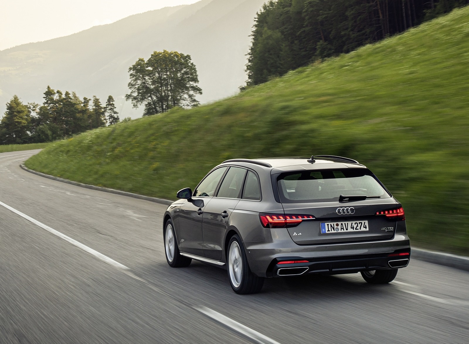 2020 Audi A4 Avant (Color: Terra Gray) Rear Three-Quarter Wallpapers (5)