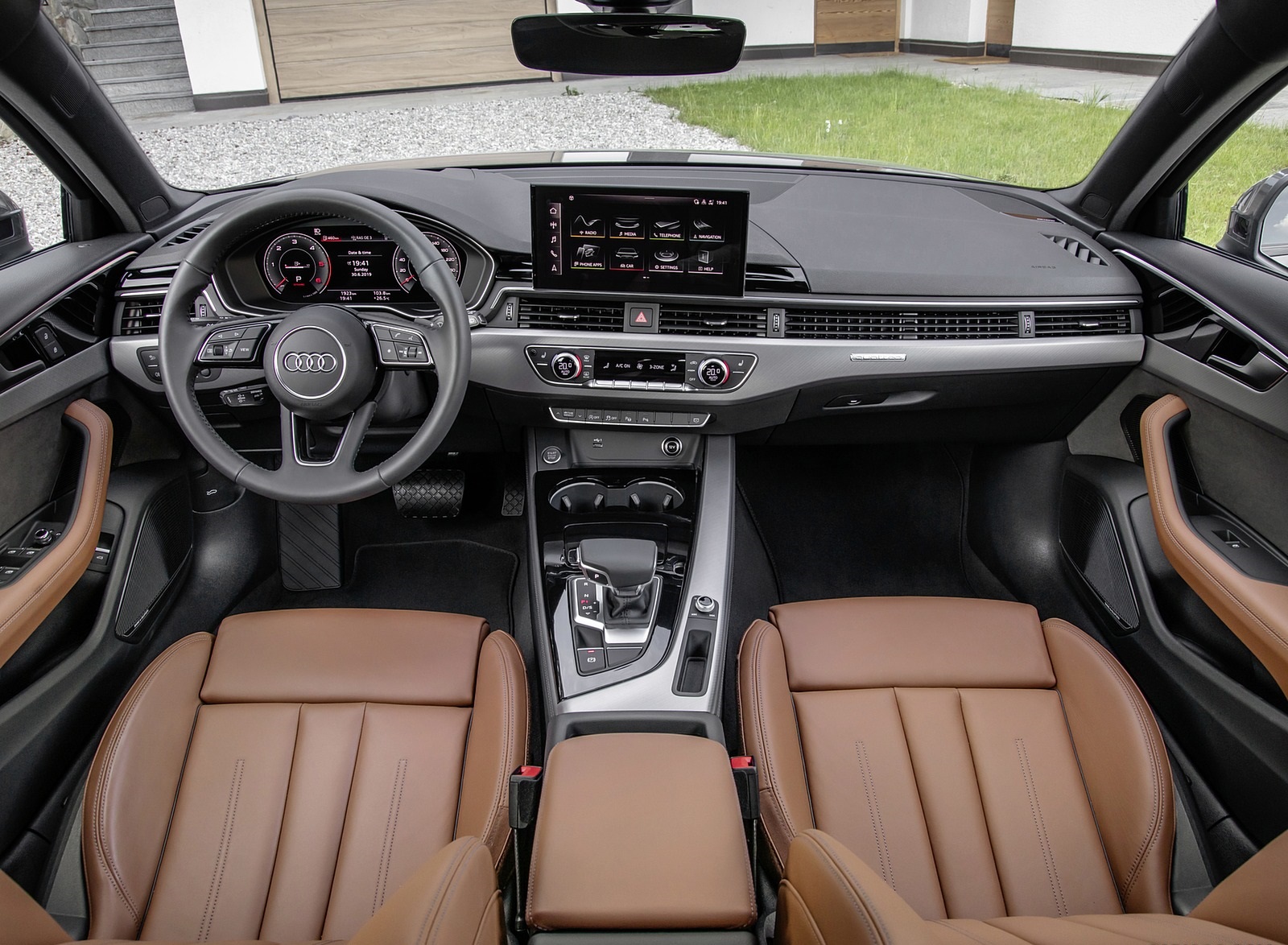 2020 Audi A4 Avant Interior Cockpit Wallpapers #21 of 61