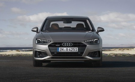 2020 Audi A4 (Color: Terra Gray) Front Wallpapers 450x275 (30)