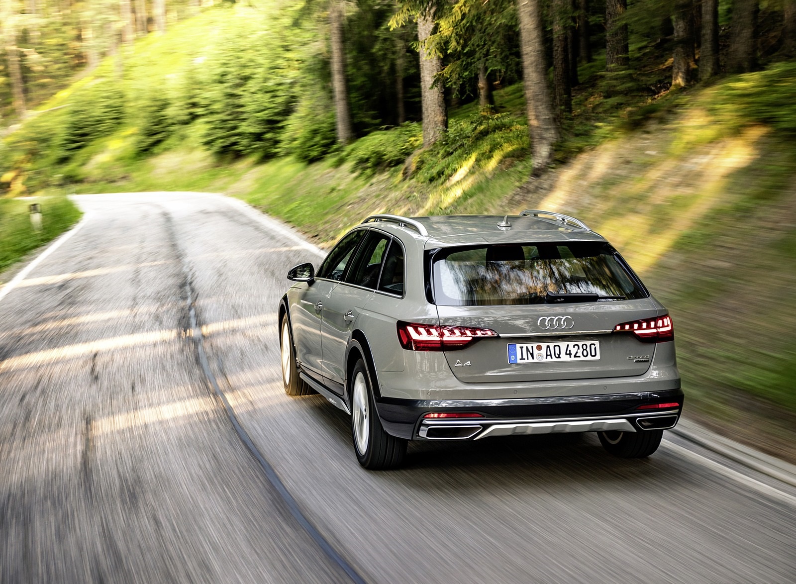 2020 Audi A4 allroad (Color: Quantum Gray) Rear Wallpapers #7 of 32