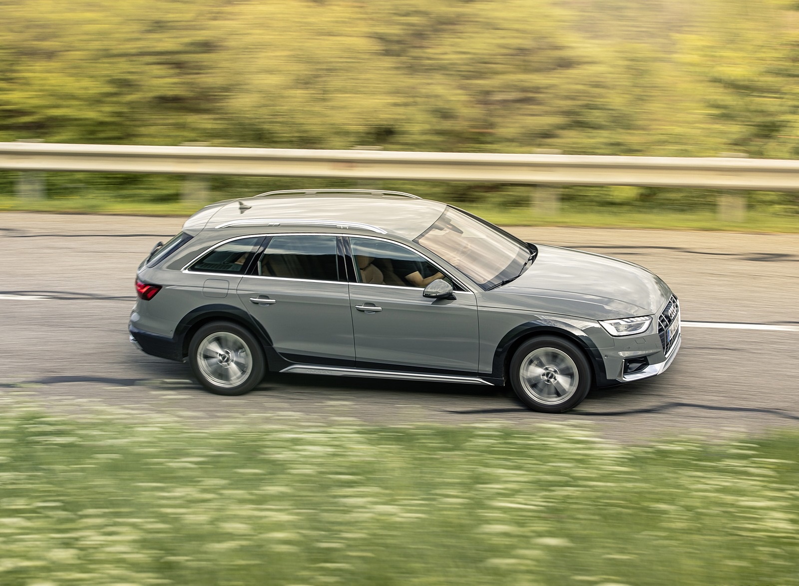 2020 Audi A4 allroad (Color: Quantum Gray) Side Wallpapers (9)