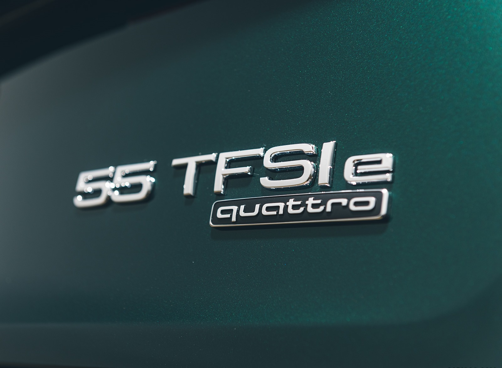 2020 Audi Q5 55 TFSI e Plug-In Hybrid Badge Wallpapers #119 of 154