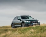 2020 Audi Q5 55 TFSI e Plug-In Hybrid Front Three-Quarter Wallpapers 150x120