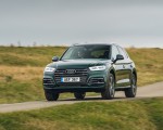 2020 Audi Q5 55 TFSI e Plug-In Hybrid Front Three-Quarter Wallpapers 150x120