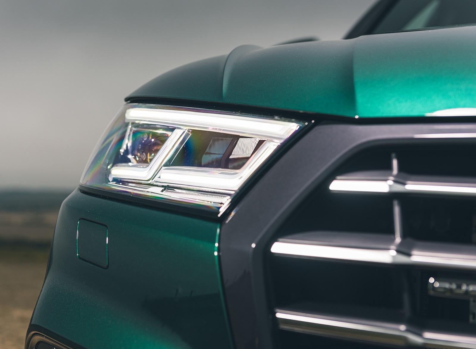 2020 Audi Q5 55 TFSI e Plug-In Hybrid Headlight Wallpapers #110 of 154