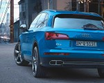 2020 Audi Q5 55 TFSI e quattro Plug-in Hybrid (Color: Turbo Blue) Rear Three-Quarter Wallpapers 150x120