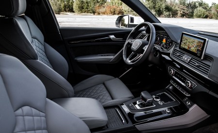 2020 Audi Q5 TFSI e Plug-In Hybrid Interior Wallpapers 450x275 (59)