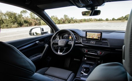 2020 Audi Q5 TFSI e Plug-In Hybrid Interior Wallpapers 450x275 (60)