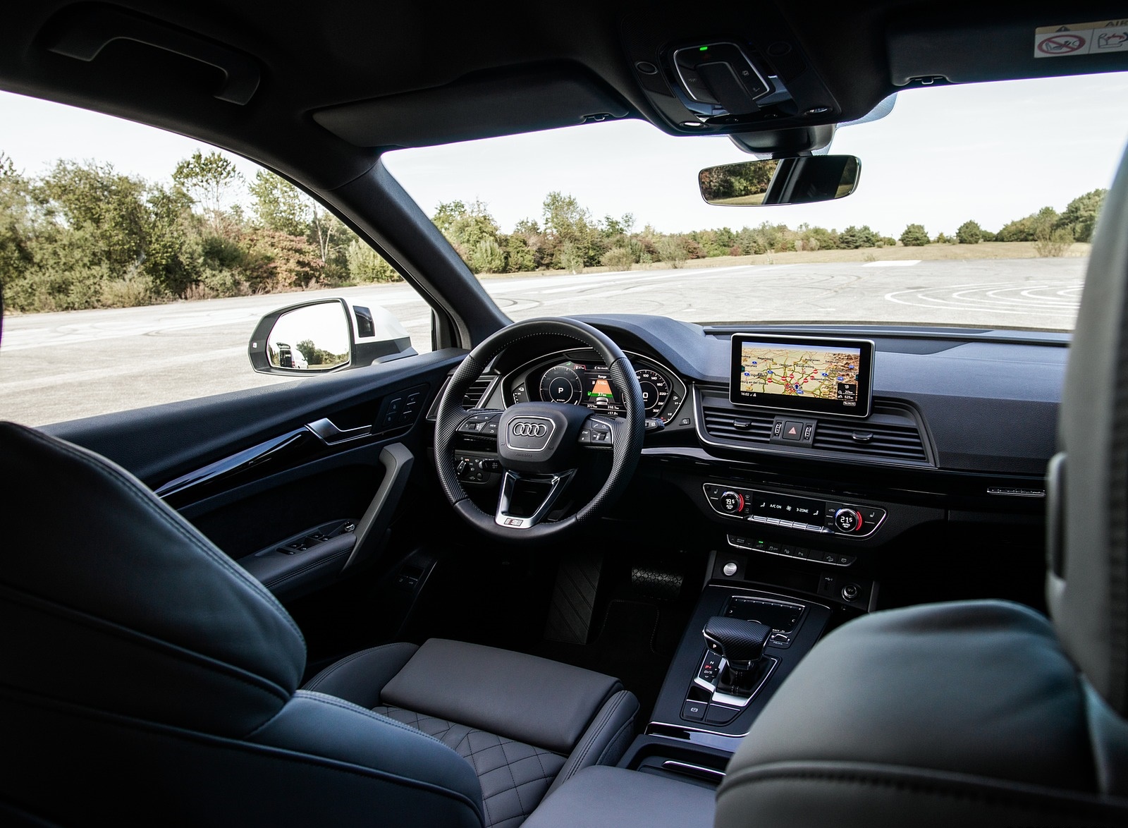 2020 Audi Q5 TFSI e Plug-In Hybrid Interior Wallpapers #60 of 154